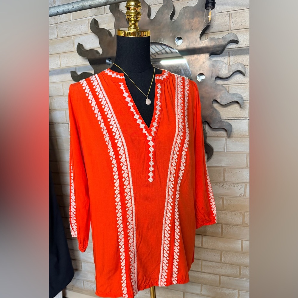 Solitaire NWT Red Embroidered Boho Tunic Dress Size M Resort Chic